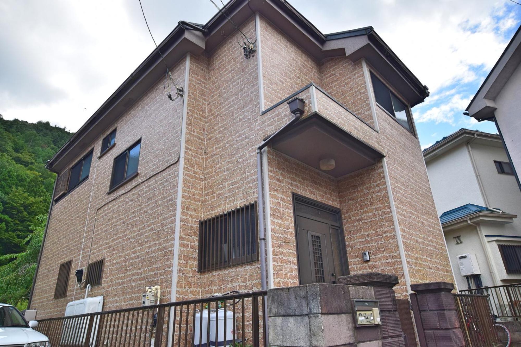 Gate Yamanashi Tsuru Exterior foto