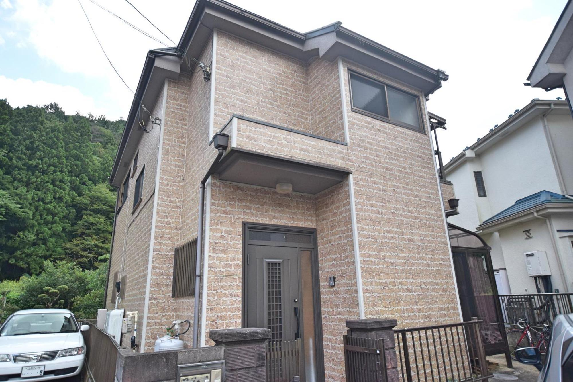 Gate Yamanashi Tsuru Exterior foto
