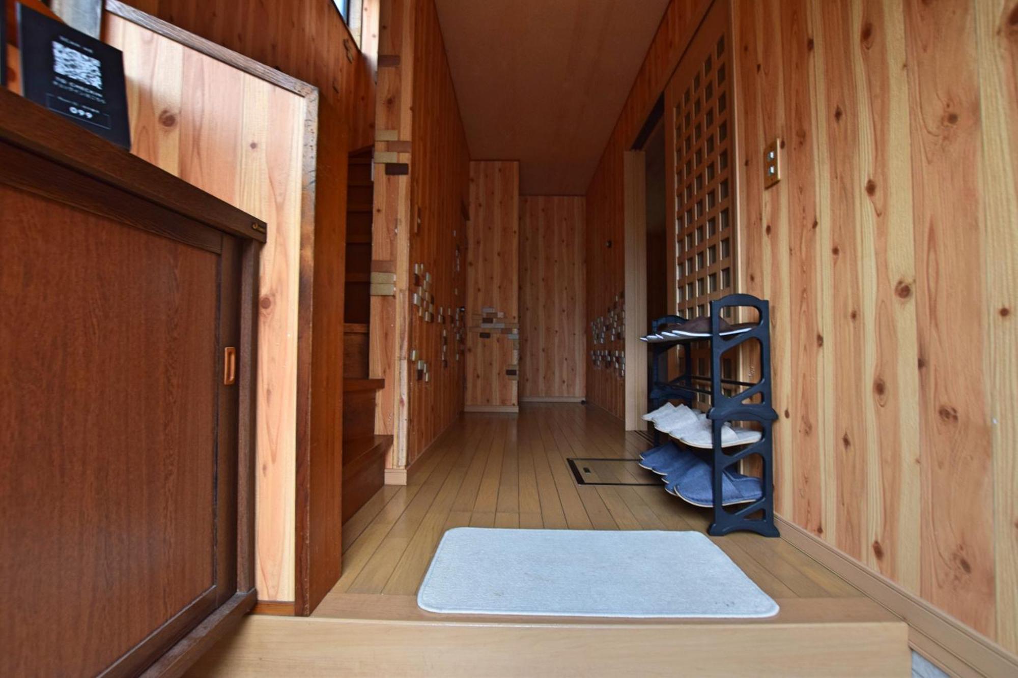 Gate Yamanashi Tsuru Exterior foto